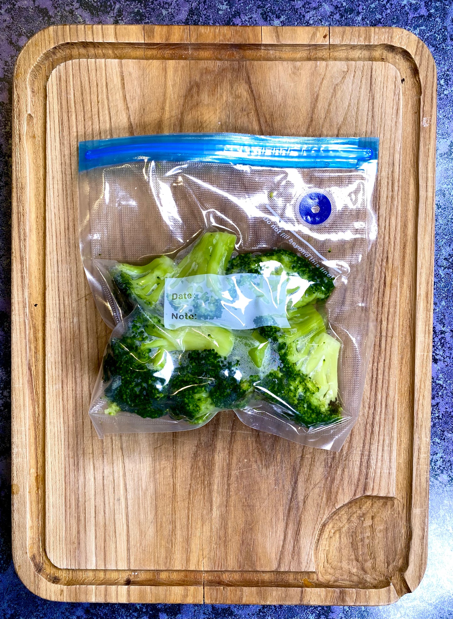 Scelleuse sous vide et sacs de conservation