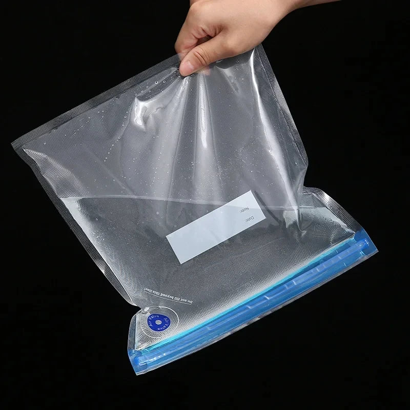 Scelleuse sous vide avec sacs de conservation